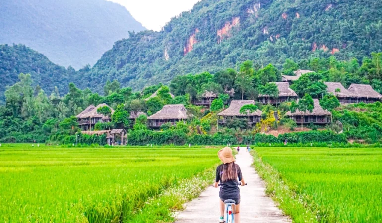 Tham Quan Ban Lac Mai Chau